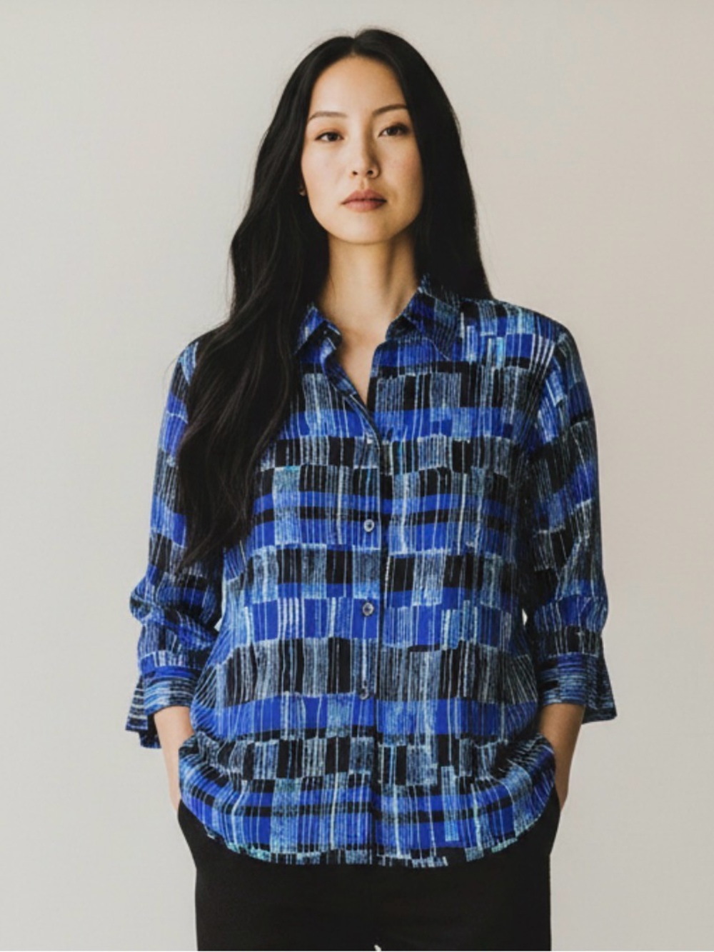 🫶🏻 White Stag Blue Plaid Button-Up Shirt